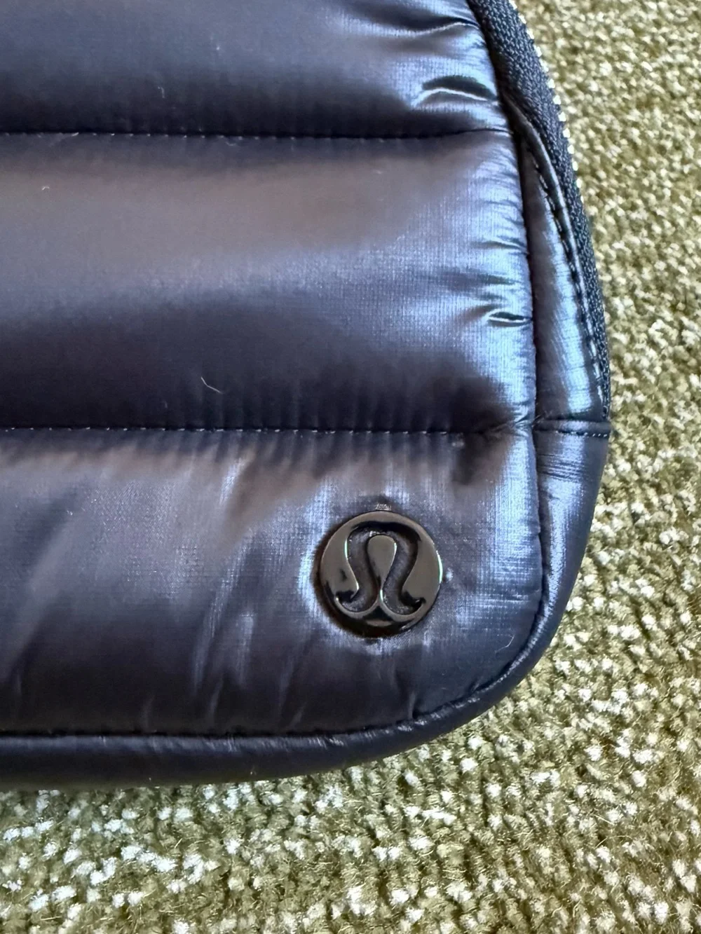 lululemon athletica Black Puff Quilted Belt Bag